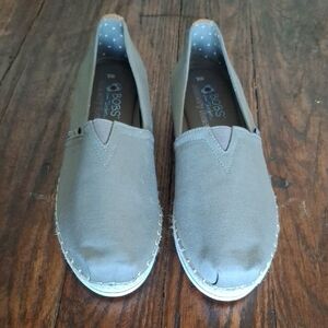 BOBS from Skechers Women's Slip-On Flats in Gray Sz 9